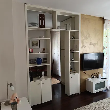 Apartment Cozy & Central, 5 Mins To Old Bridge Mostar