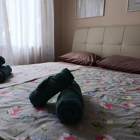 アパート Cozy & Central, 5 Mins To Old Bridge モスタル