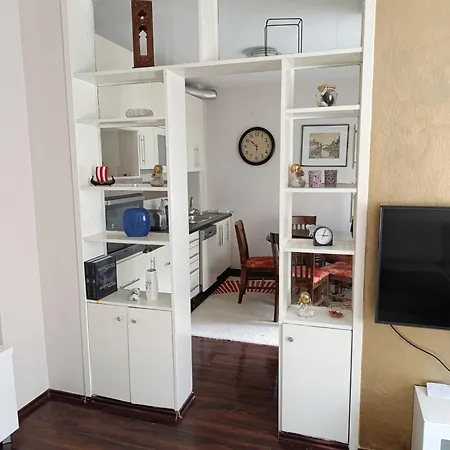 Cozy & Central, 5 Mins To Old Bridge